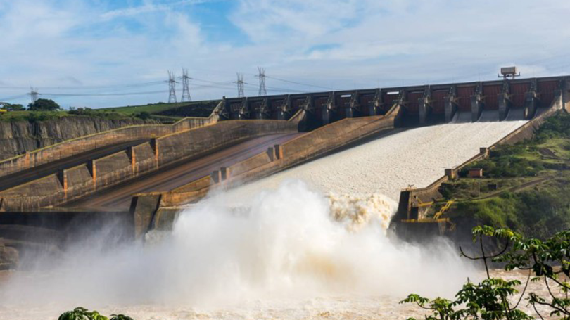 ONS investiga falha de energia em várias regiões de Brasil e Paraguai