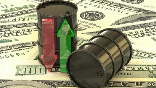 Negociadores de petróleo se apressam em fechar acordo global